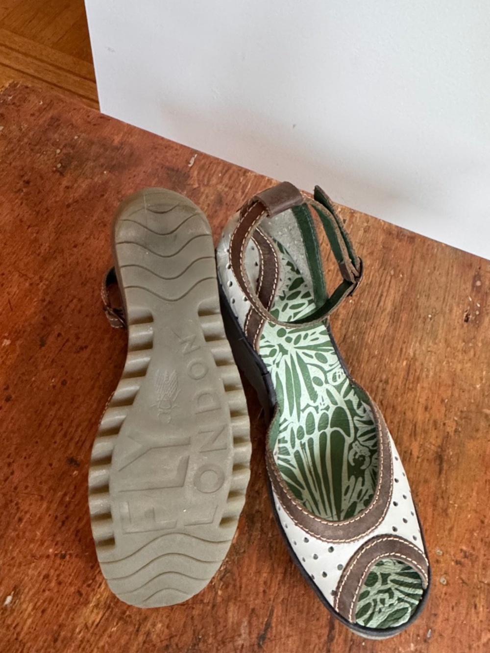 Fly London wedge sandal size 40 - Picture 4 of 6